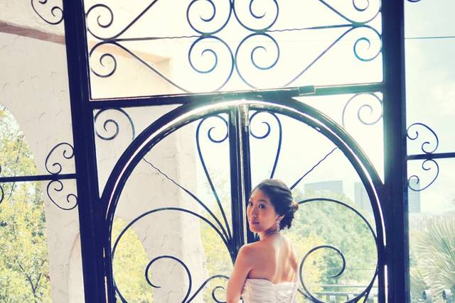 A Moment Captured Wedding Photo and Video