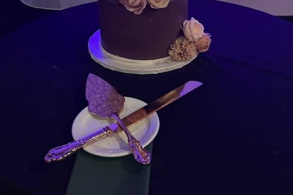 Bonded By Batter Cakery