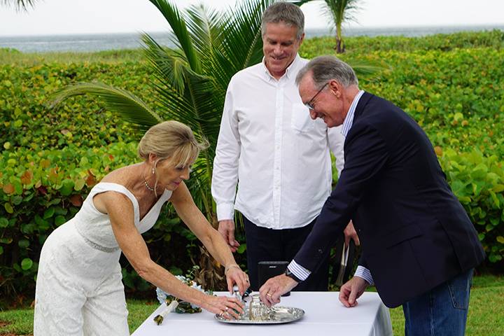 Greg & Sara Sand Ceremony