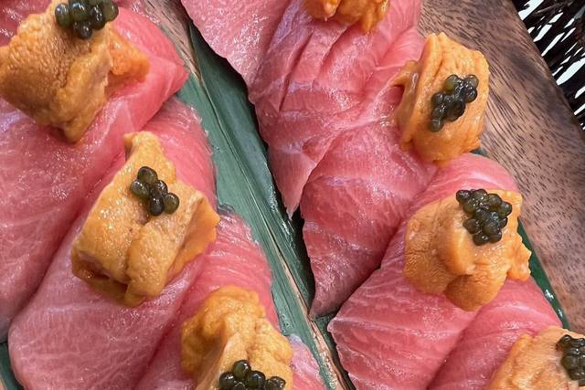Toro/uni/caviar sushi