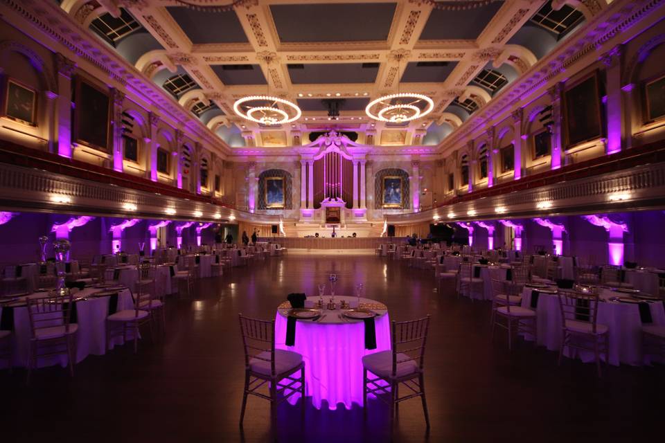 Custom head table lighting