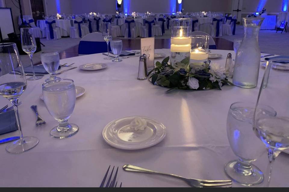 Tableset with Floating Candles