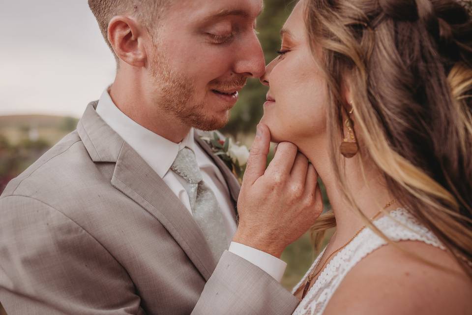 Vibrant Wedding Photography