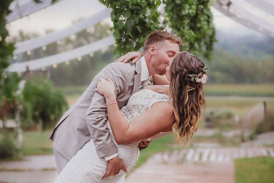 Vibrant Wedding Photography