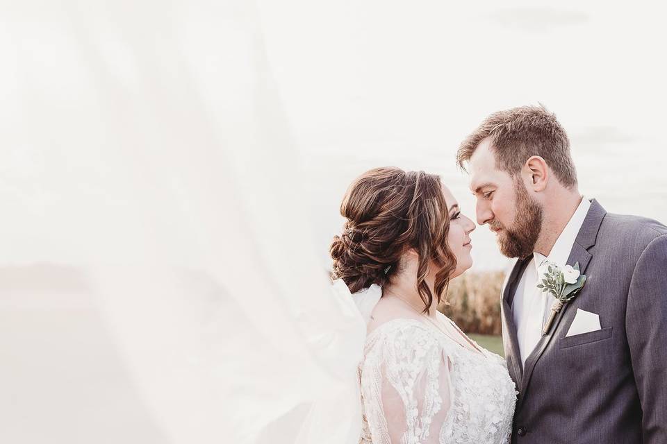 Vibrant Wedding Photography