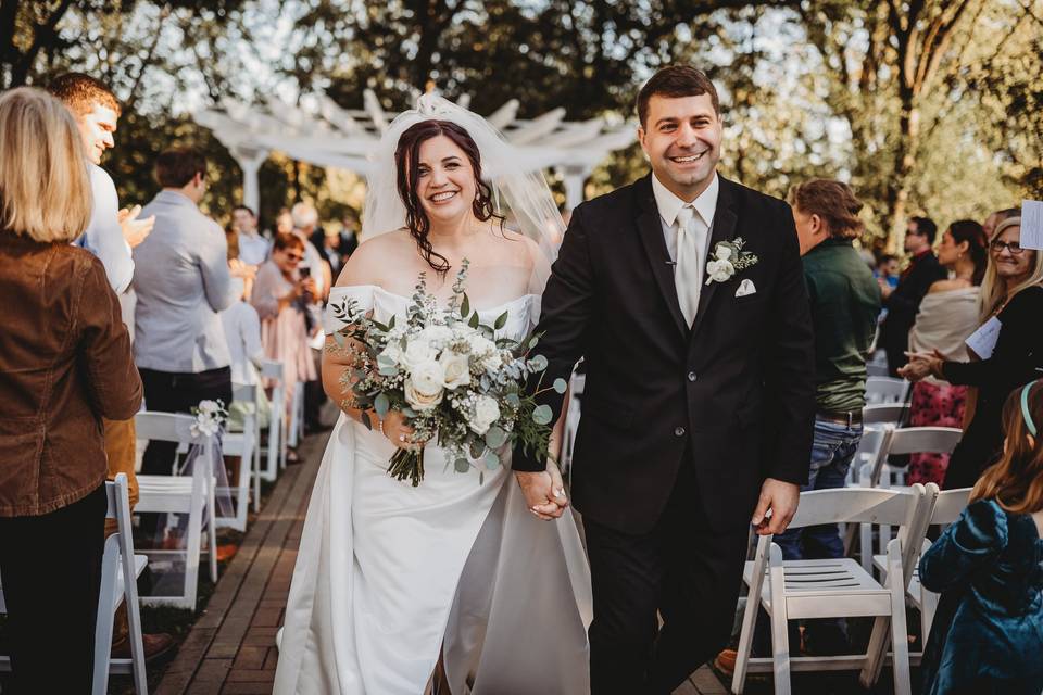 Vibrant Wedding Photography