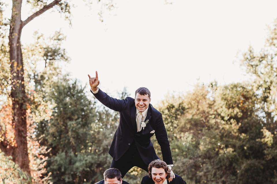 Vibrant Wedding Photography