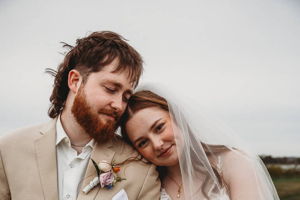 Vibrant Wedding Photography