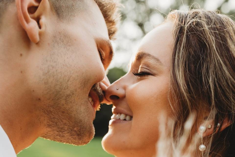 Vibrant Wedding Photography