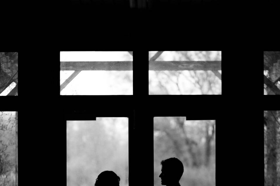 Silhouettes of the bride and groom