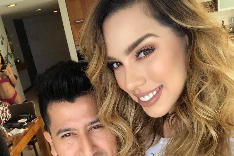Karlos Guerrero & Alex Arizmendy Bridal Room