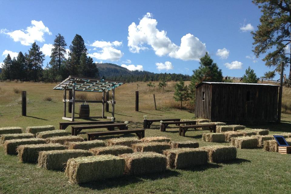 Ceremony area (stage)