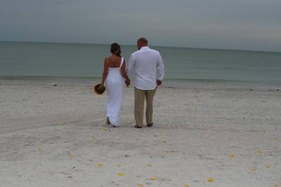 Www.CocoaBeachWeddings.com                               double heart of rose petals. Made from the petals of fifty fresh roses.