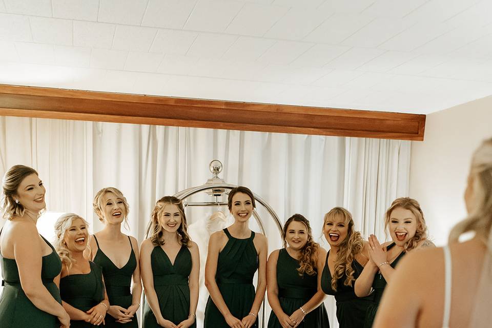 Gorgeous bridal party