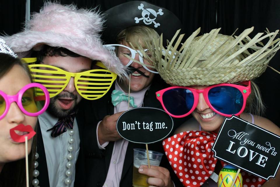 Southern Smiles Photo Booth
