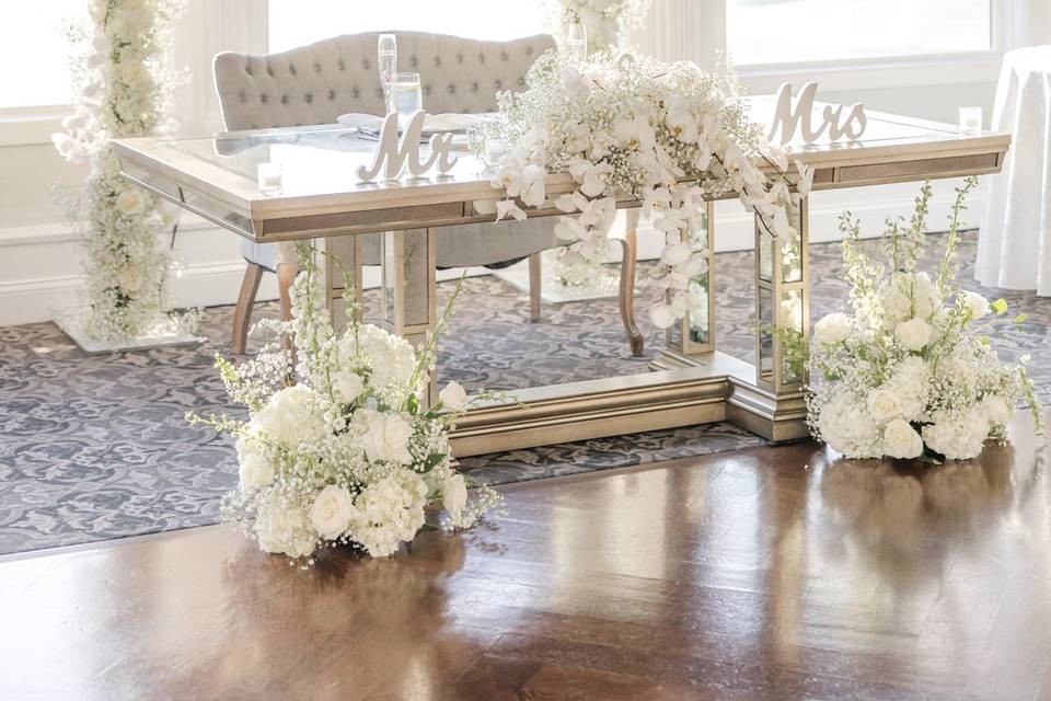 Sweetheart Table
