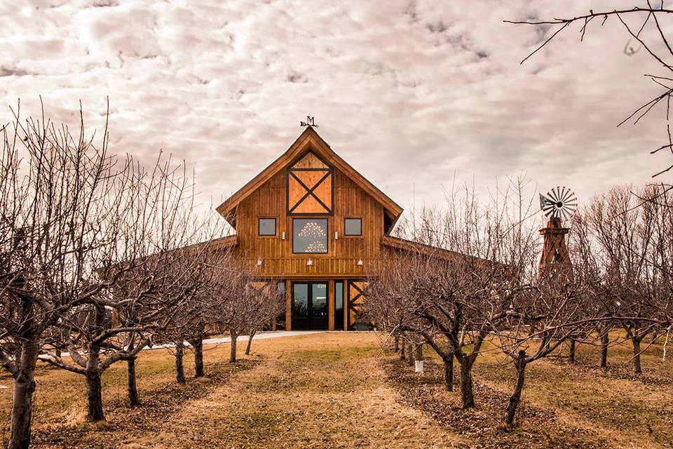 Meadow Barn at Country Orchards