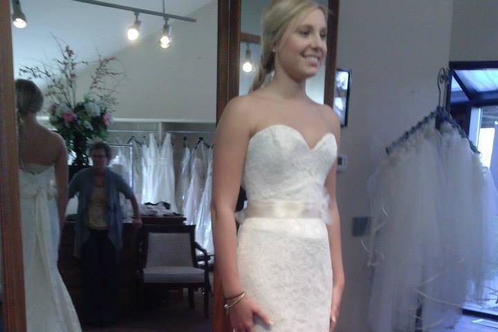 Daniel Thompson Bridals