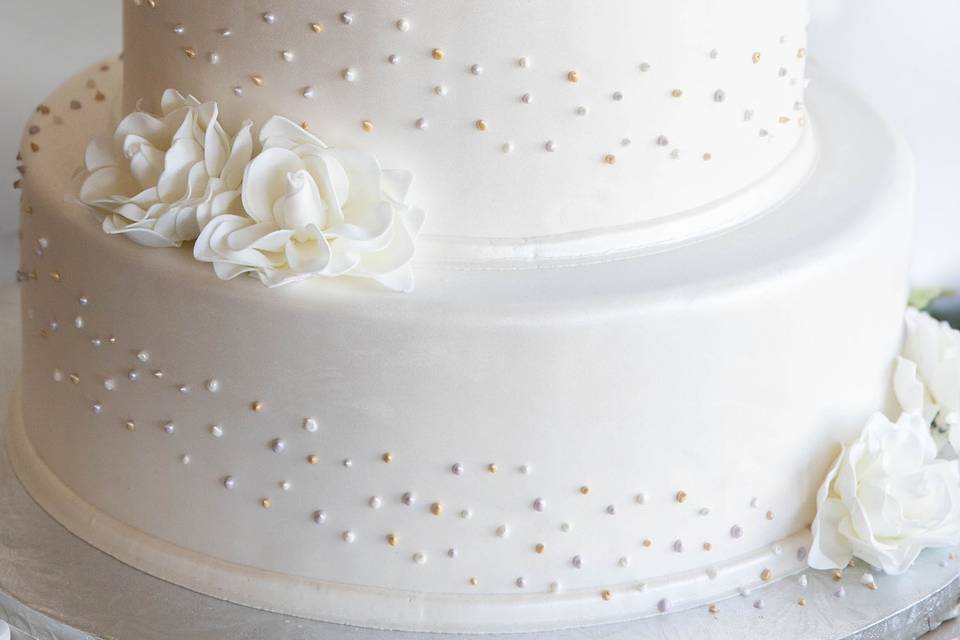 Bethel Bakery Wedding Cake