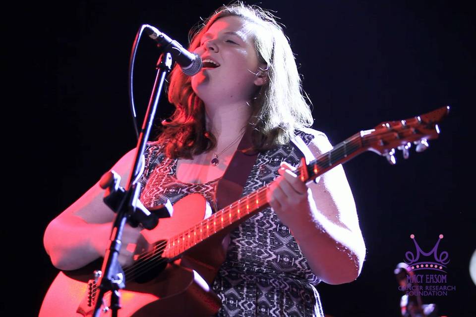 Louise Warren