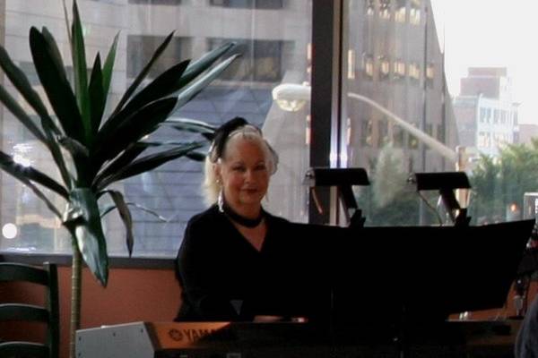 Phyllis Lynch on Keyboard at Terrace Restaurant, Indianapolis.