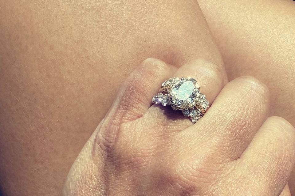 Kari's Diamonds and Bridal