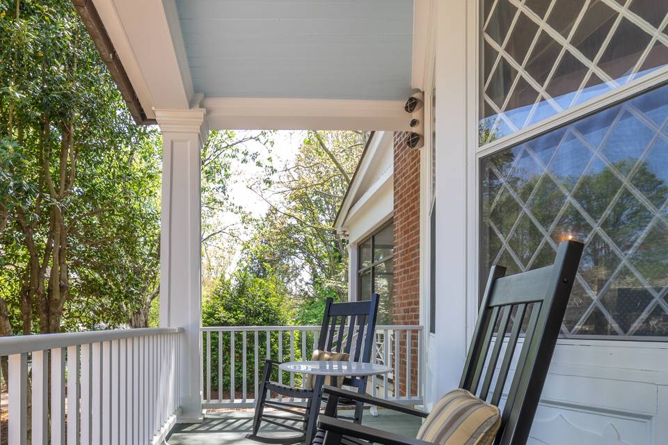 VRBO 601 S Main St Lex-17.jpg