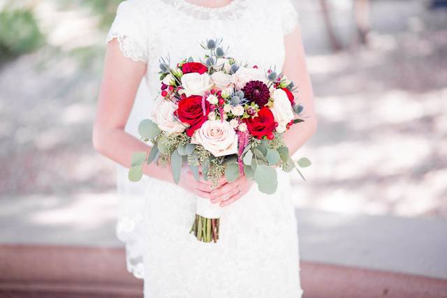 I Do Wedding Flowers