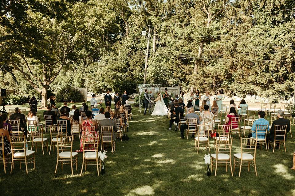 Esse Room Outdoor Ceremony