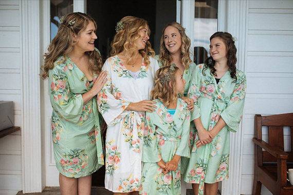 Dreamy Angel Song Pattern- Premium Soft Sage Bridesmaids Robes
$30
These robes are from our new Premium Collection. With wider kimono sleeves as well as wider lapels and belt our robes can be best described as fun, flirty and so feminine. Addition of a softer rayon as the fabric, imparts a subtle yet elegant feel to it making it more gullible than cotton. This beauty is perfect for getting ready with no see-through issues and no extra hassle of purchasing extra liners for your robes.