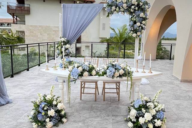 Ballroom terrace - swt