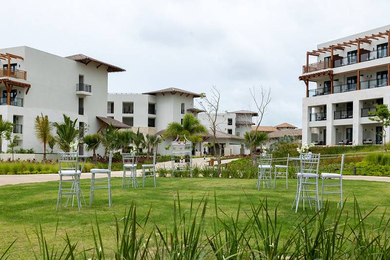 Dreams' main Beach