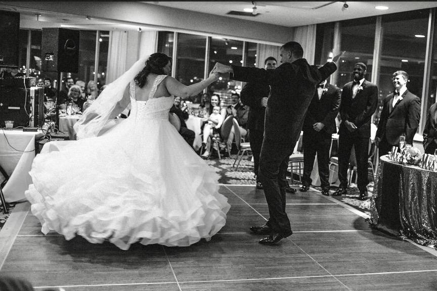 Real wedding first dance