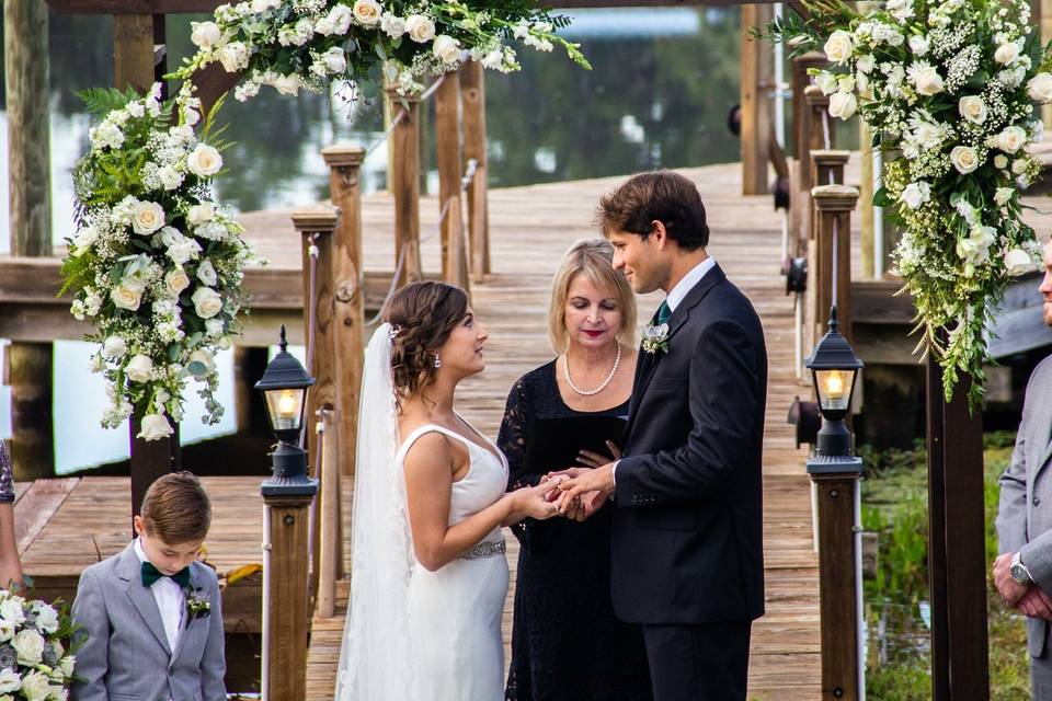 Outdoor bayou ceremony