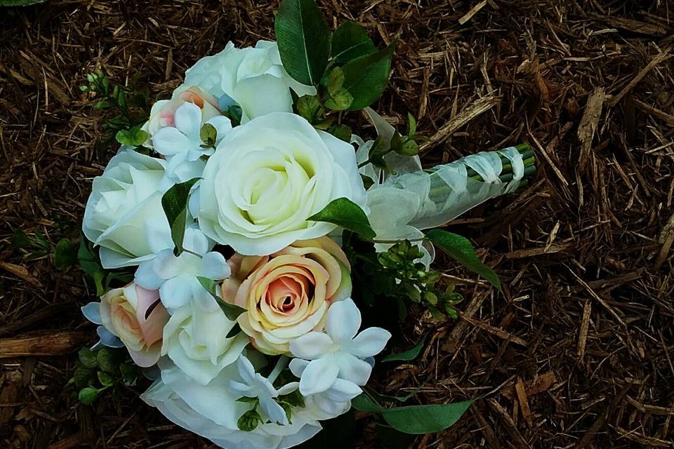Brides Fall Cluster Bouquet