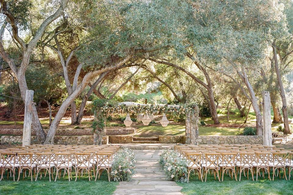 Ceremony Oaks