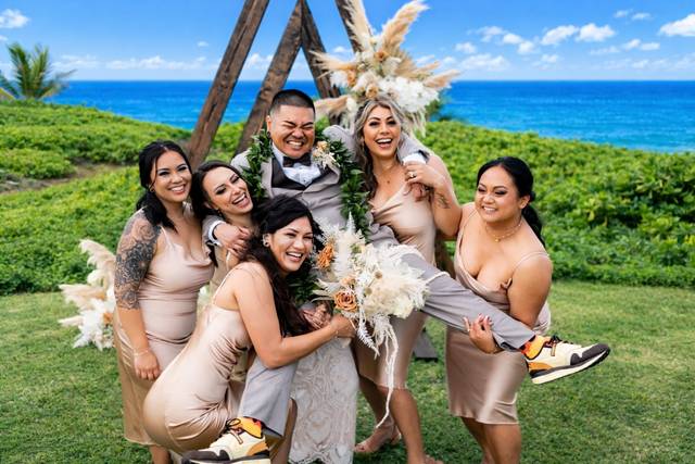 04-WBW-Bridesmaids-smile.jpg