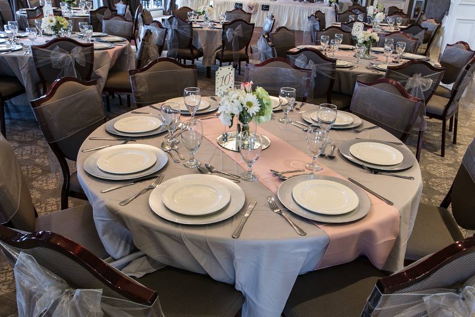 DeRomo's Banquet Room