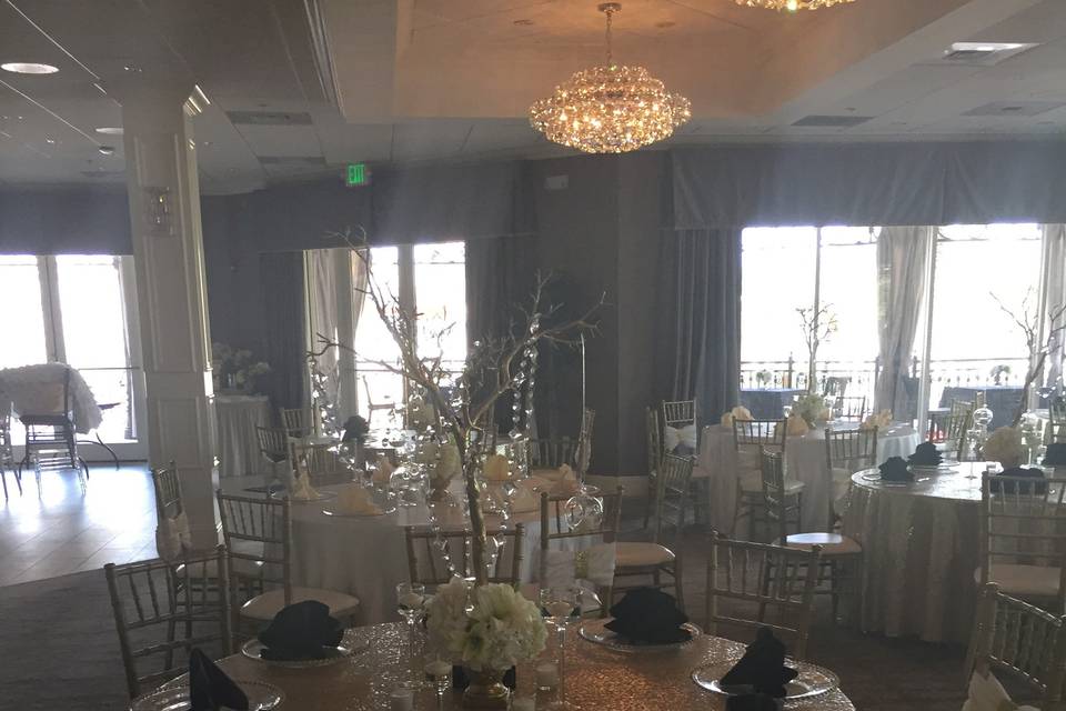 DeRomo's Banquet Room