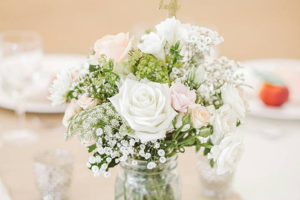 Baby's Breath and Roses