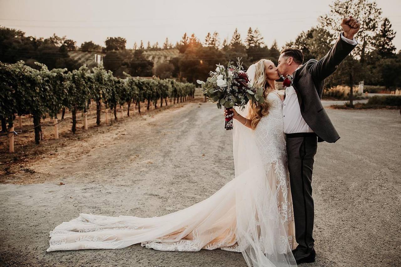 Jillian Ferraguto and Austin Barnes's Wedding Website - The Knot