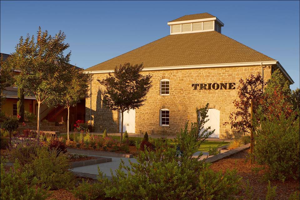 Trione Vineyards & Winery