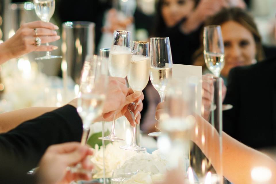 Weddings at Hotel Vin Rogers