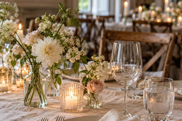 Elegant Candlelight Tablescape
