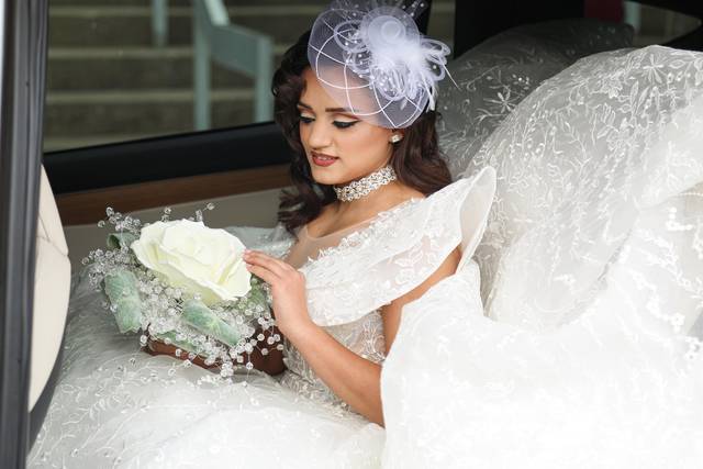 Bride in the car