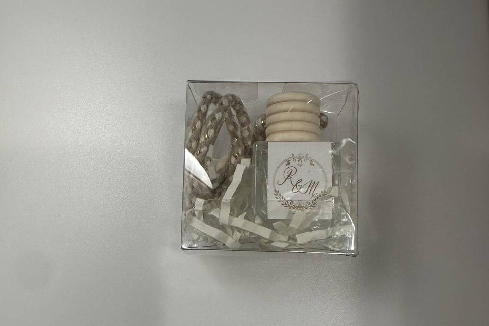 Car diffuser party favor