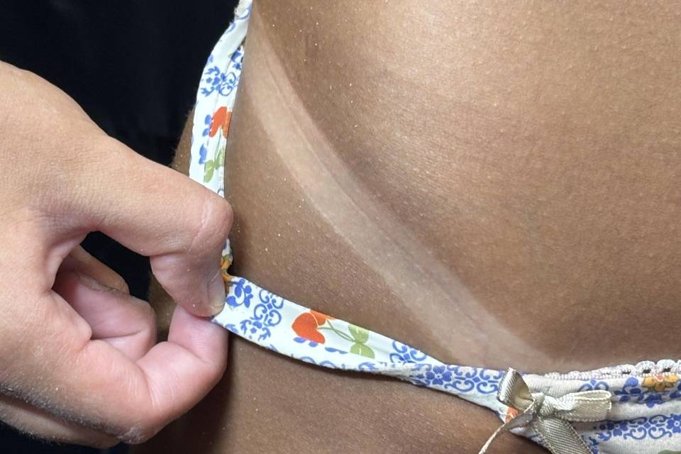 Spray tan