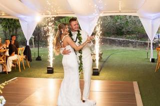 Roman Candles Mobile DJ & MC Services