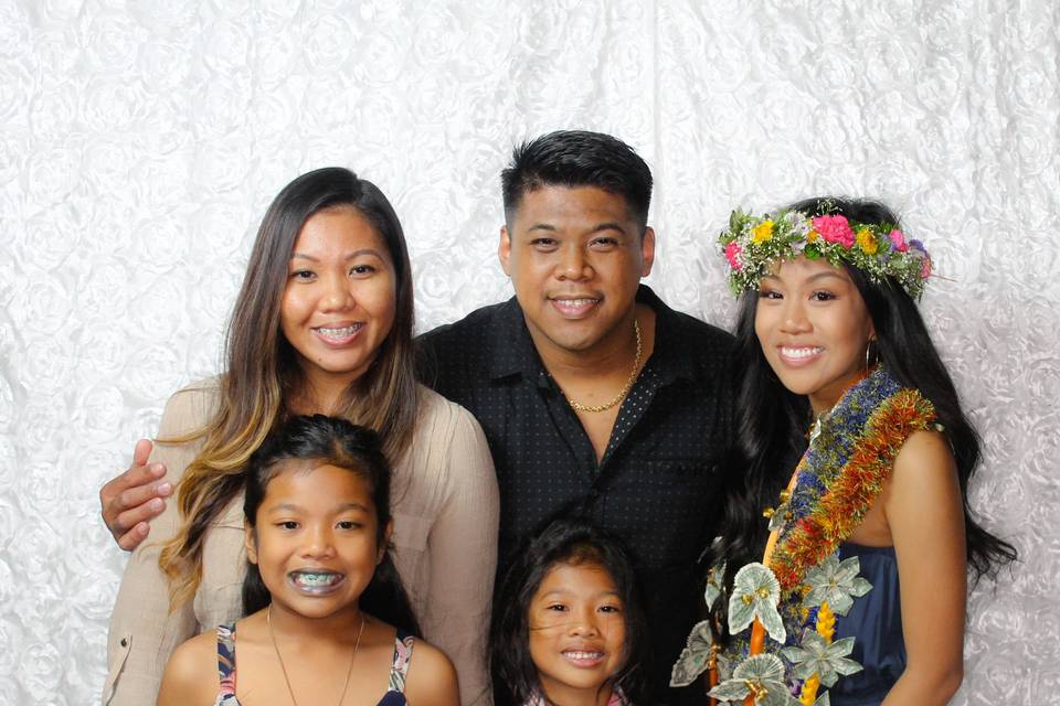 Kama’aina Kine Photo Booth Rental