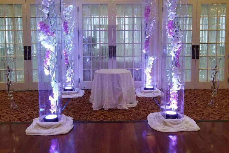 Plexi Chuppah